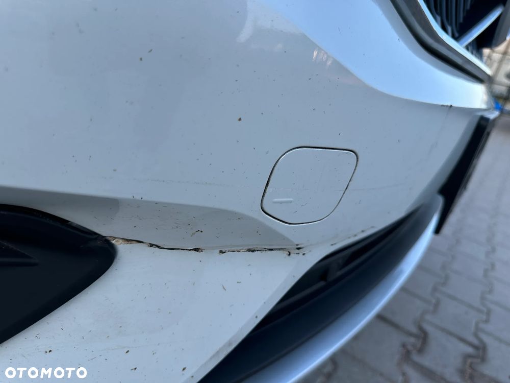 Volvo XC 40 - 24