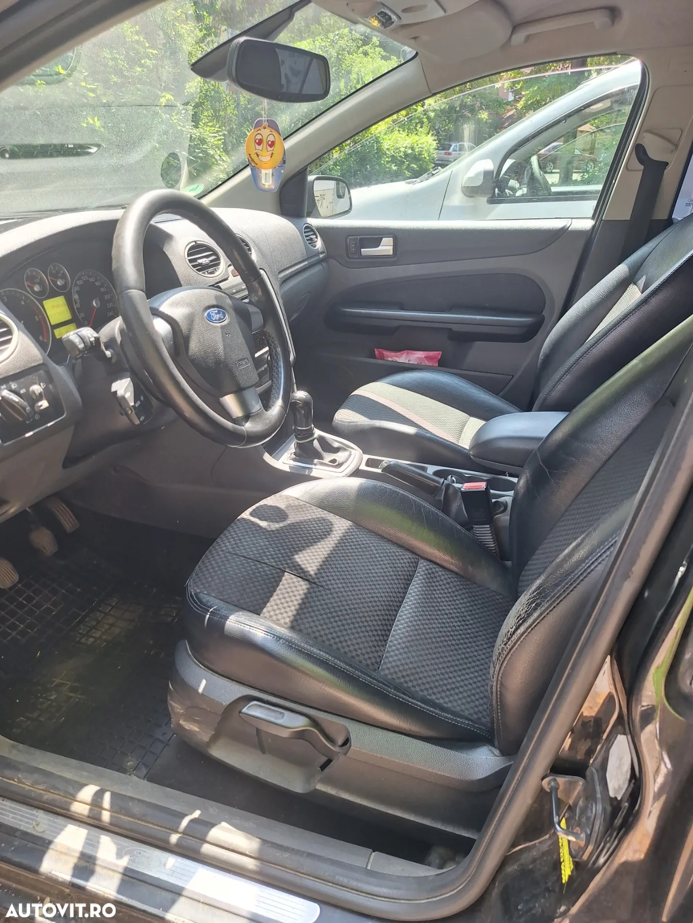 Ford Focus 1.6 TDCi DPF Style - 4