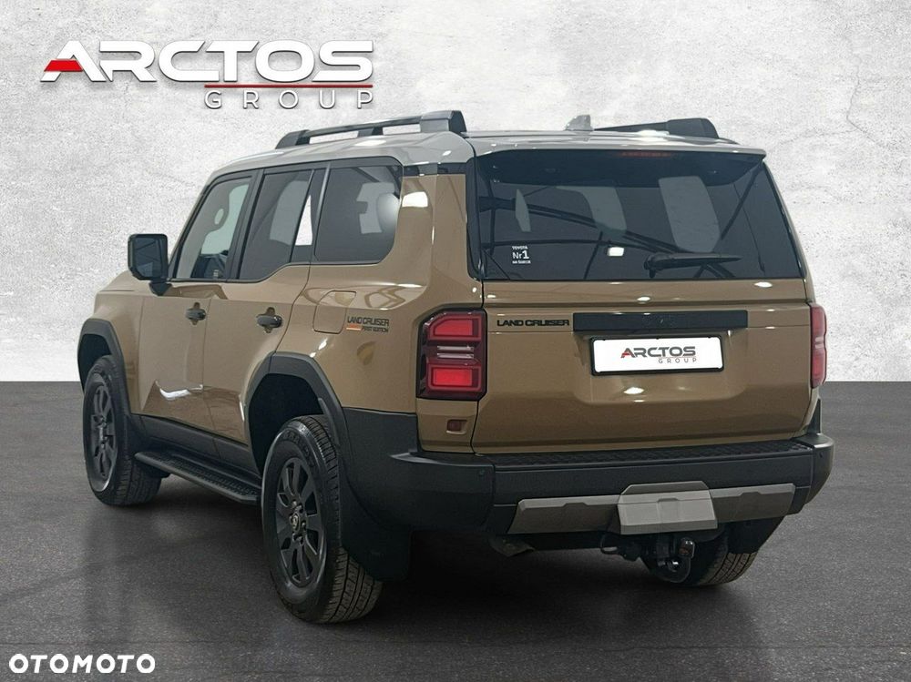 Toyota Land Cruiser LC 2.8 D-4D First Edition - 7