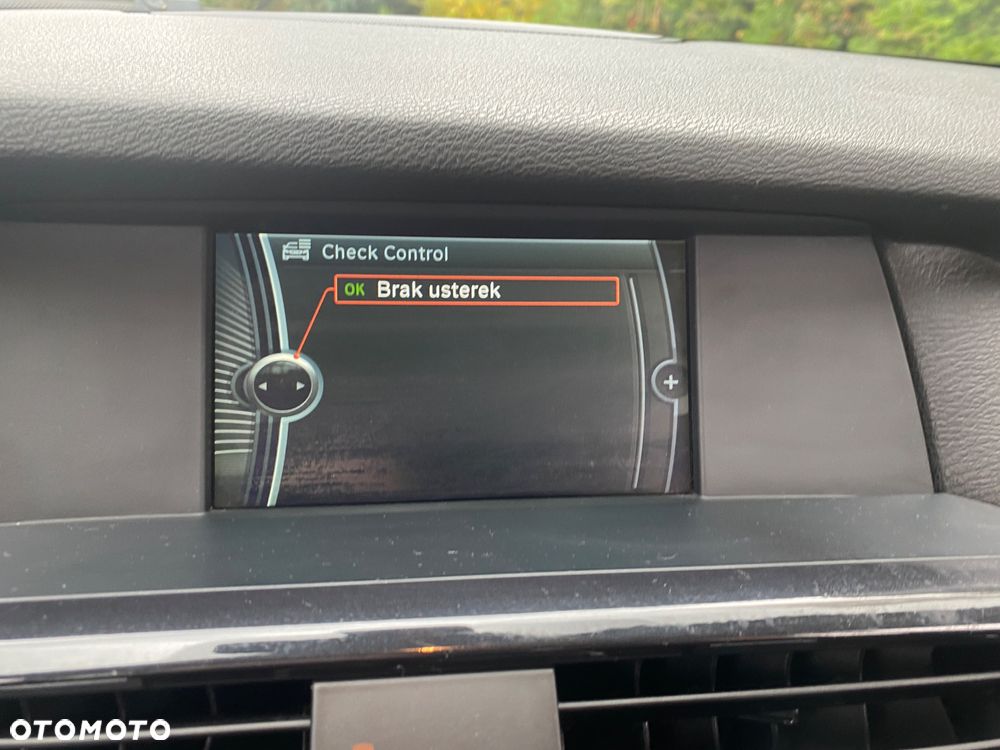 BMW X3 xDrive20d - 16