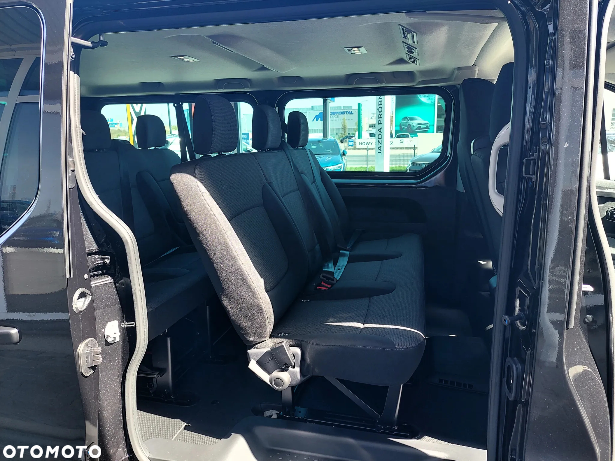 Renault Trafic - 10