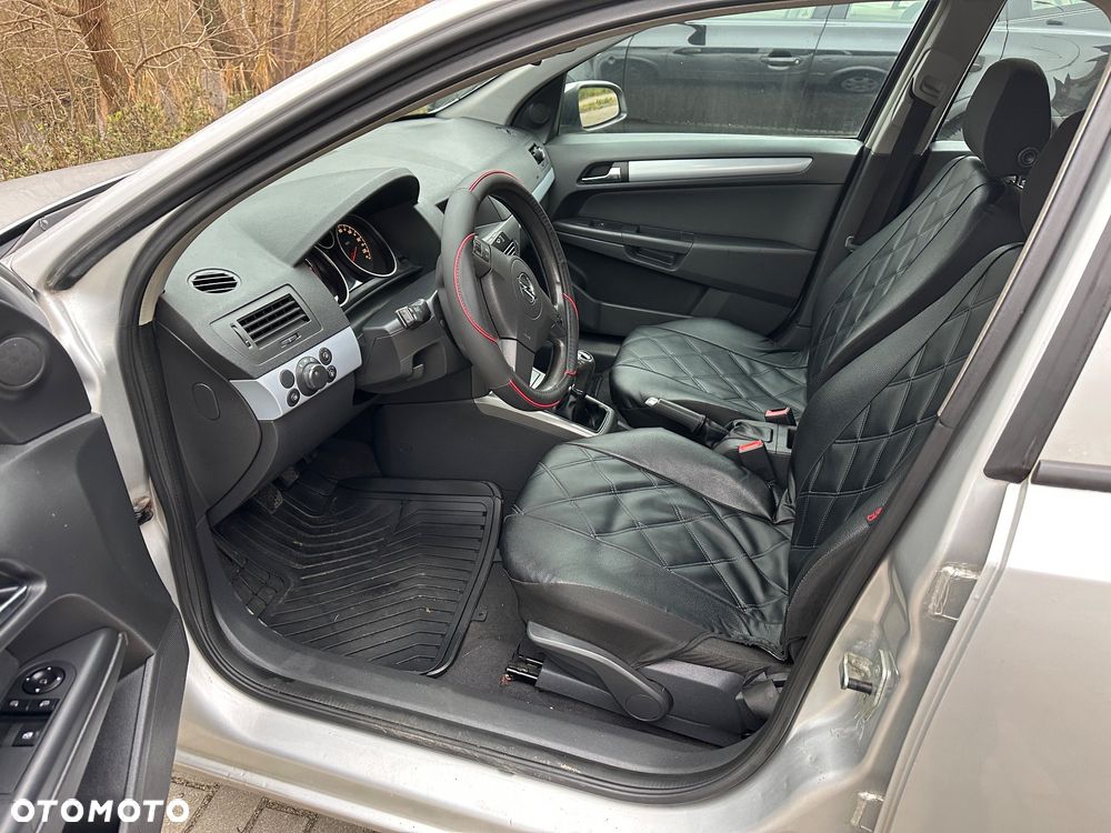 Opel Astra 1.7 CDTI - 11