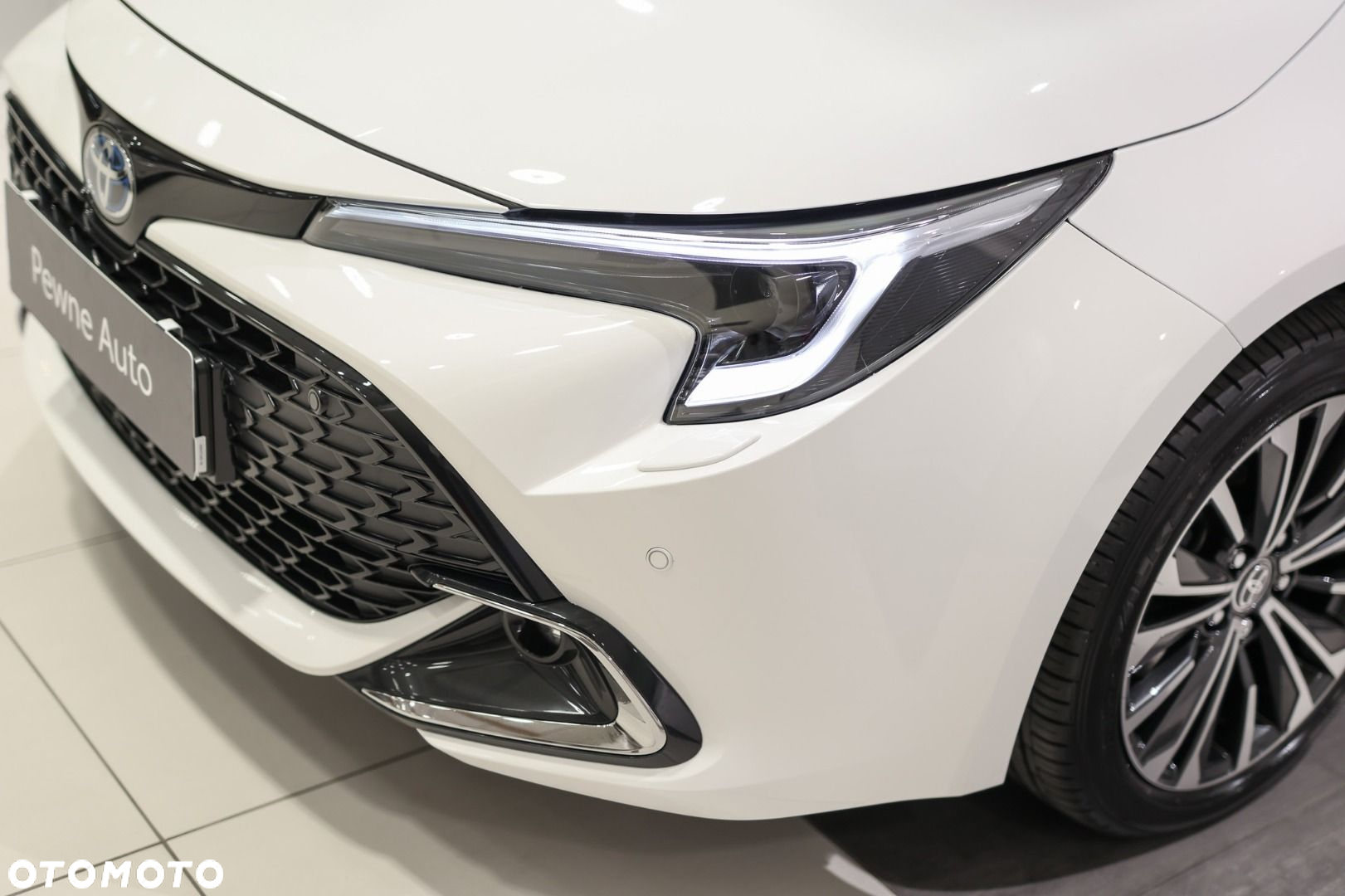 Toyota Corolla - 28