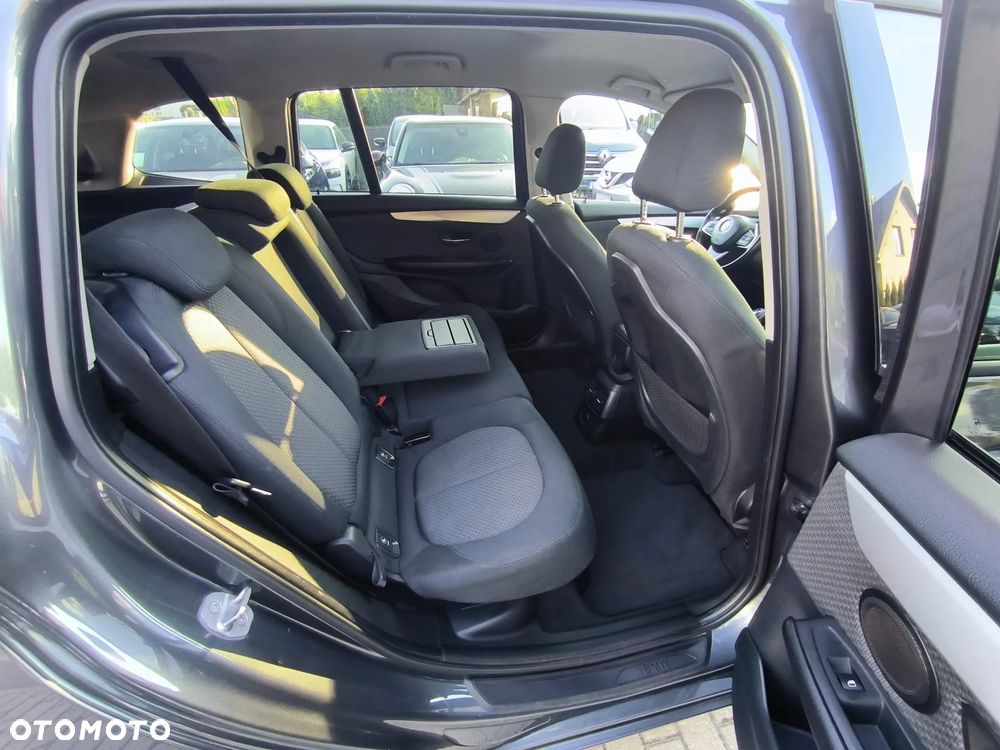 BMW Seria 2 216d GT Sport Line - 23