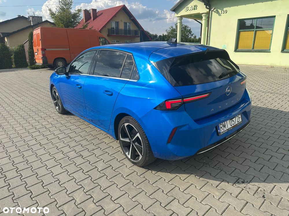 Opel Astra - 4