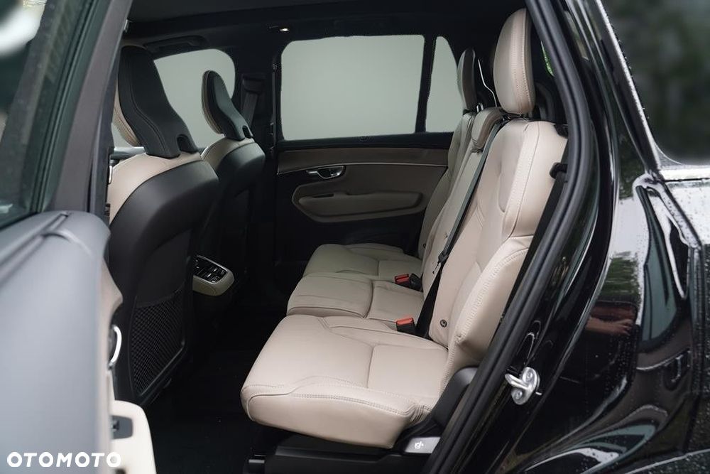 Volvo XC 90 B5 B AWD Ultra Bright 7os - 8