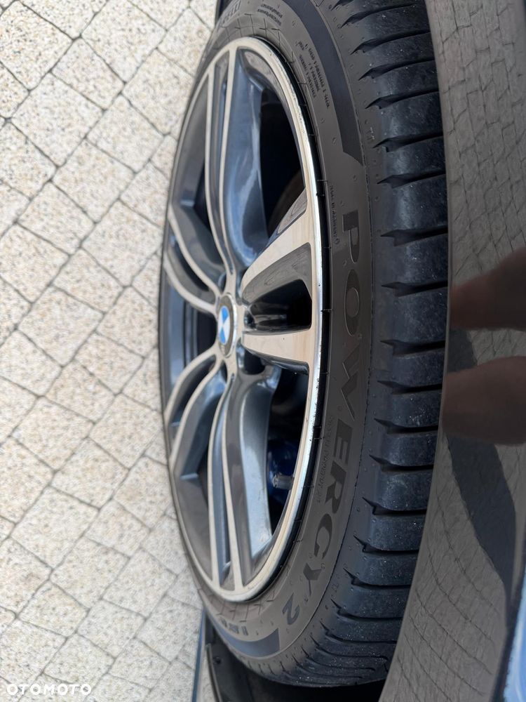 BMW Seria 3 340i xDrive Edition M Sport Shadow - 21