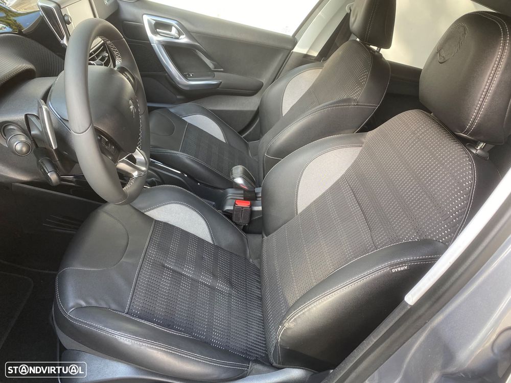 Peugeot 2008 1.6 e-HDi Allure 2-Tronic - 11