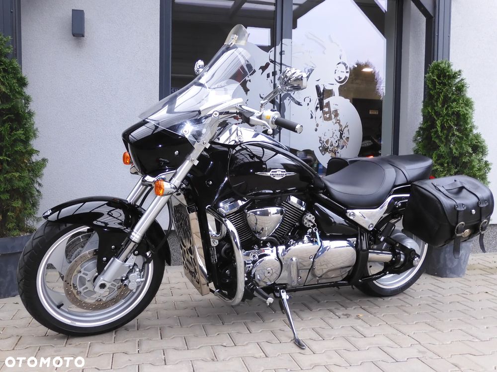 Suzuki Intruder - 37