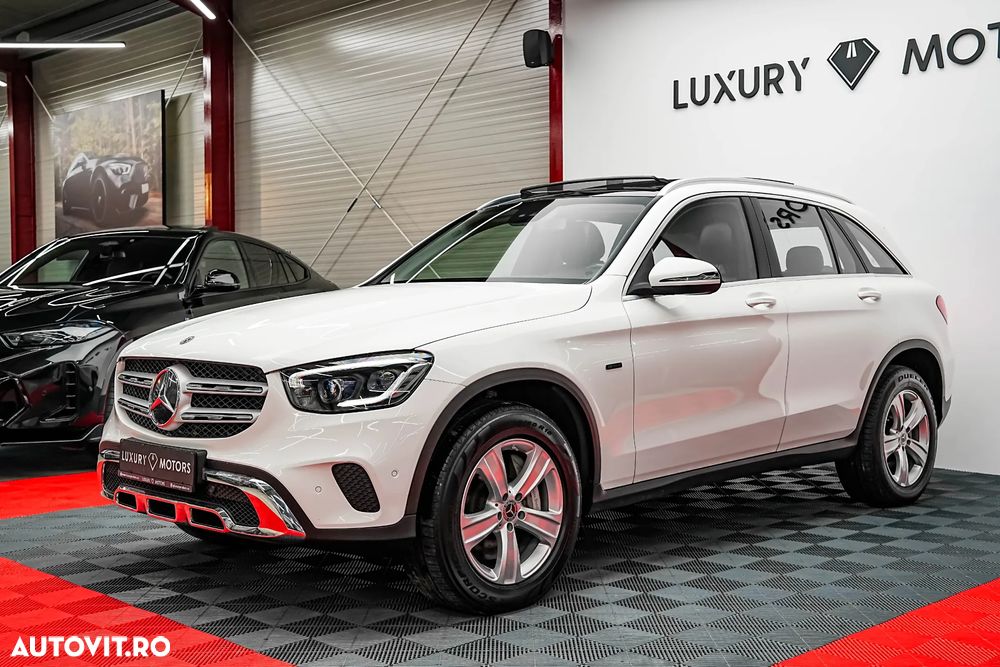 Mercedes-Benz GLC 300 e 4Matic 9G-TRONIC - 1