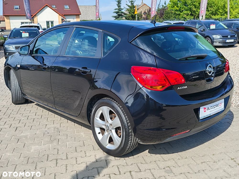 Opel Astra 1.6 EasyTronic - 4