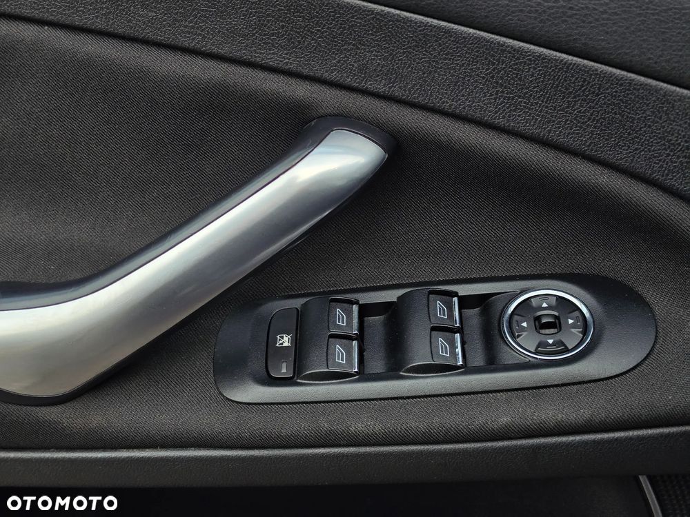Ford Mondeo - 13