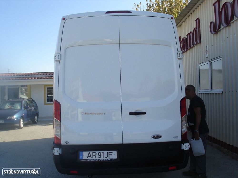 Ford Transit - 6