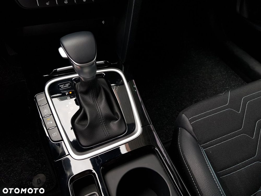 Kia XCeed 1.6 T-GDI Tribute DCT - 15