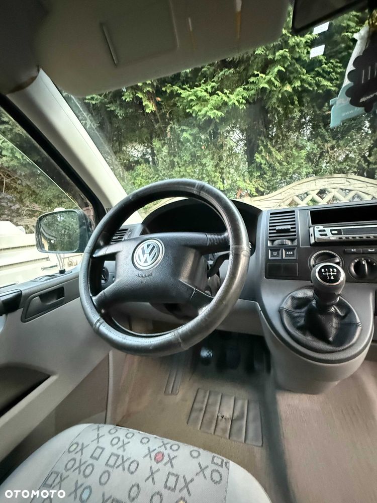 Volkswagen Transporter - 3