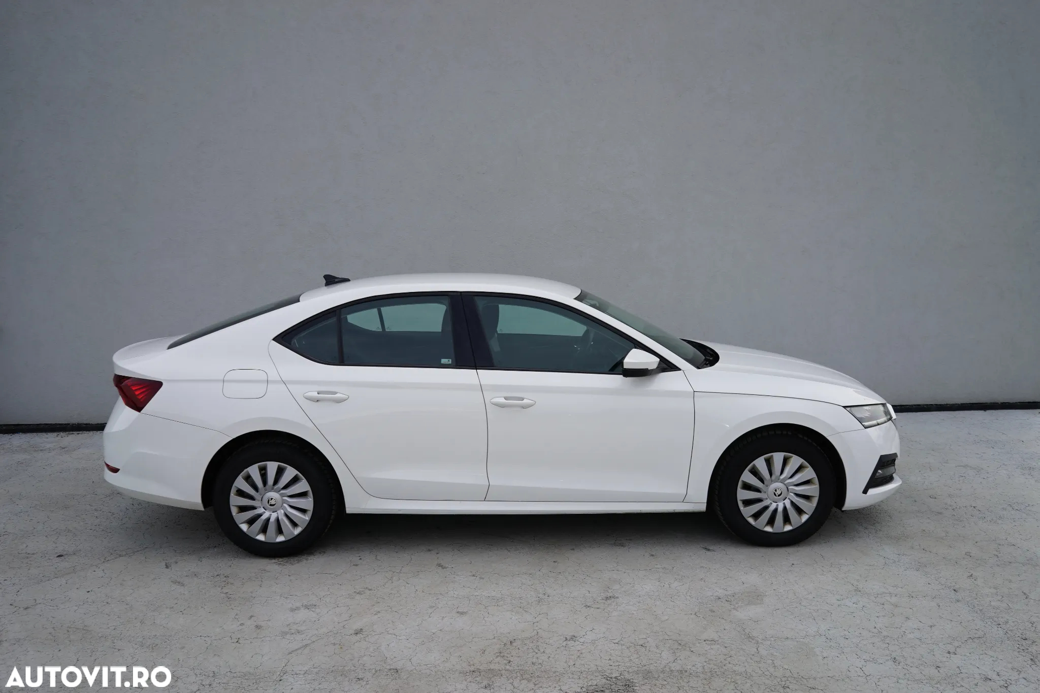 Skoda Octavia 2.0 TDI DSG Ambition - 7