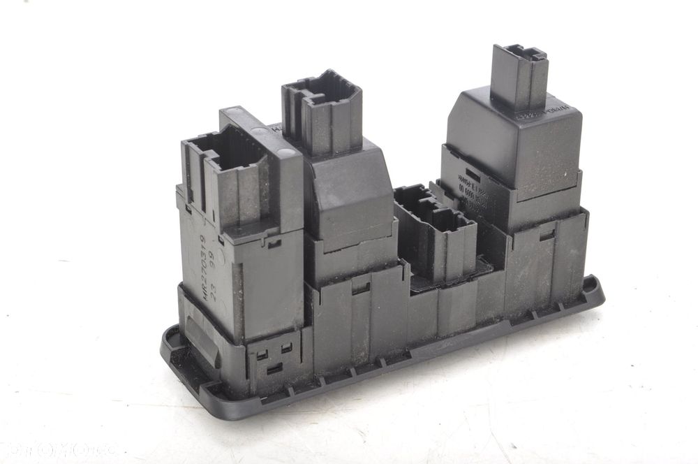 MITSUBISHI SPACE STAR PRZEŁĄCZNIK REGULACJI LUSTEREK JOYSTICK P0 MR740608 - 2