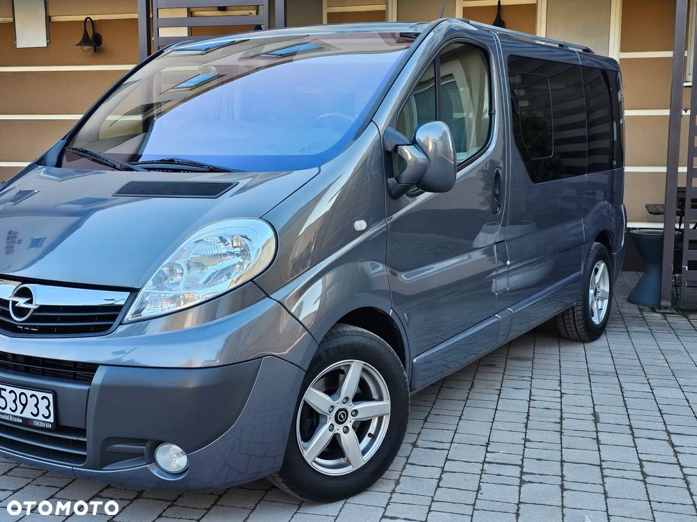 Opel Vivaro - 21