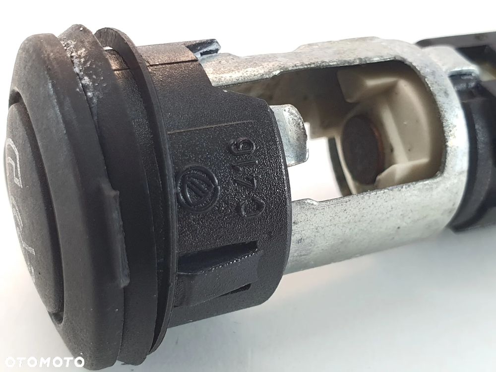 GNIAZDO ZAPALNICZKI IVECO EUROCARGO - 3