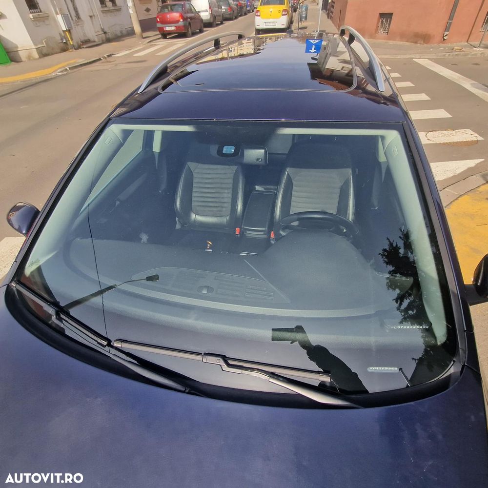 Volkswagen Passat 2.0 TDI 4Motion BlueMotion Technology DSG Highline - 7