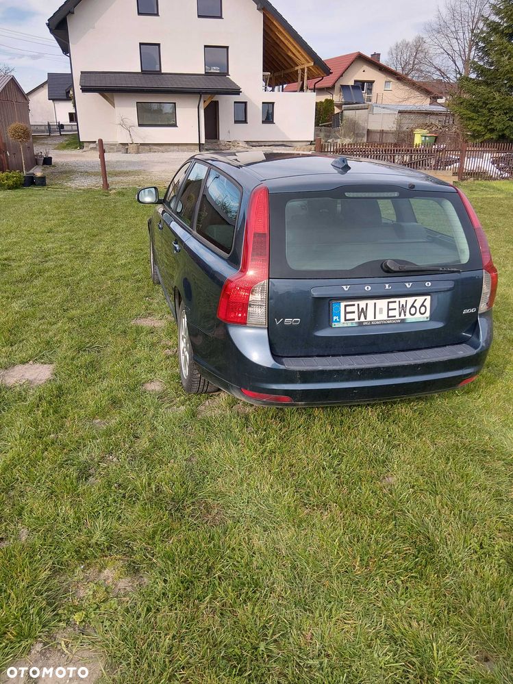 Volvo V50 - 2