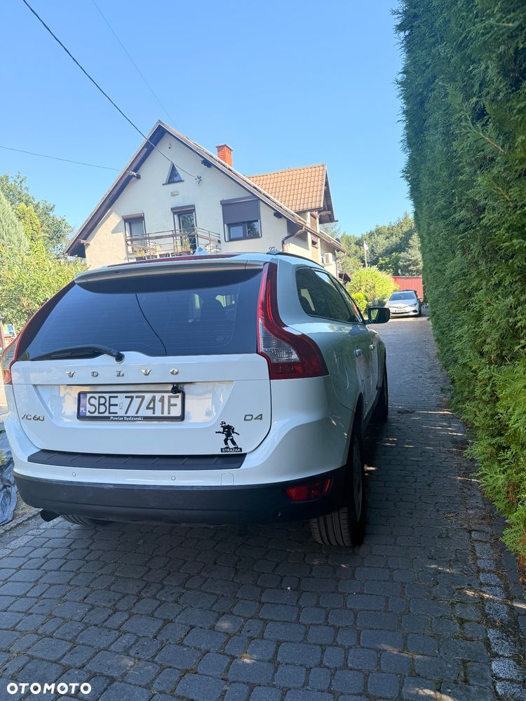 Volvo XC 60 D4 Kinetic - 10