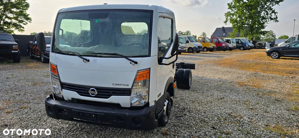 Nissan Cabstar - 1