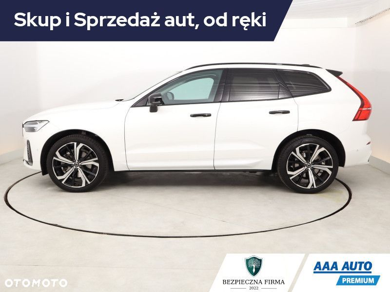 Volvo XC 60 - 4