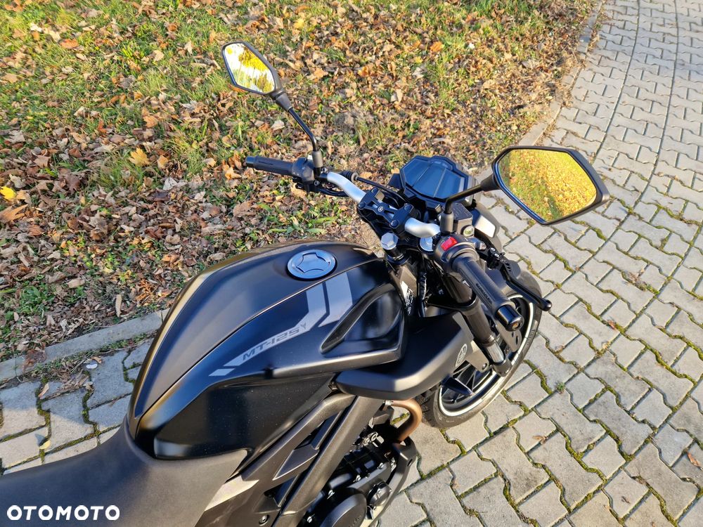 Yamaha MT - 11