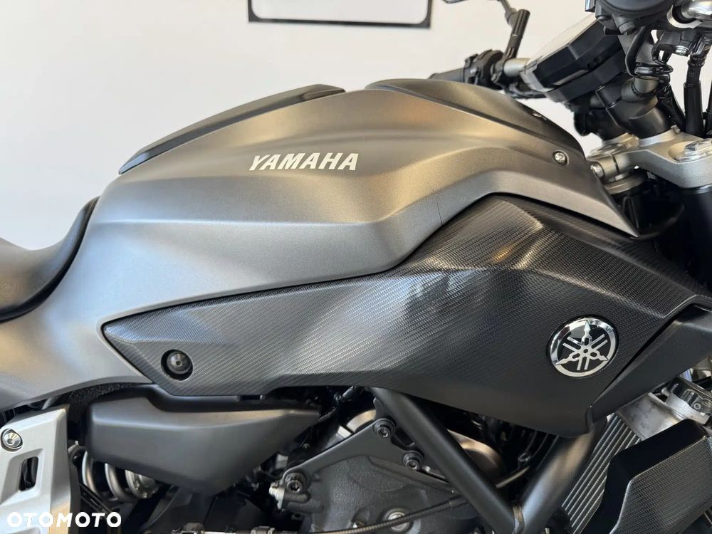 Yamaha MT - 11