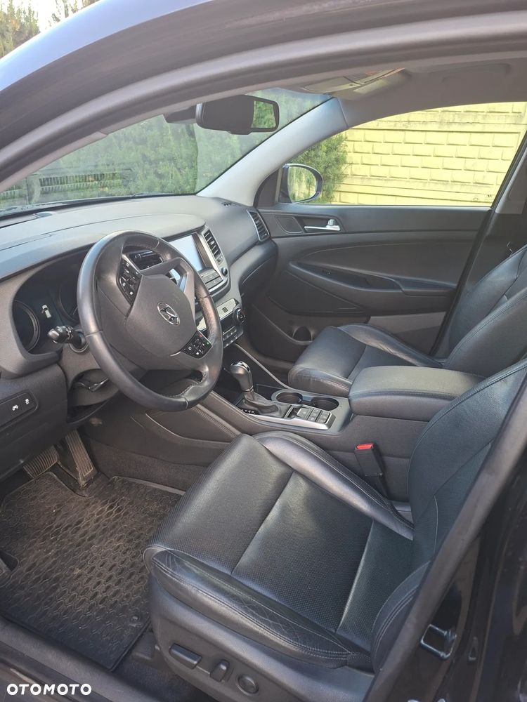 Hyundai Tucson - 11