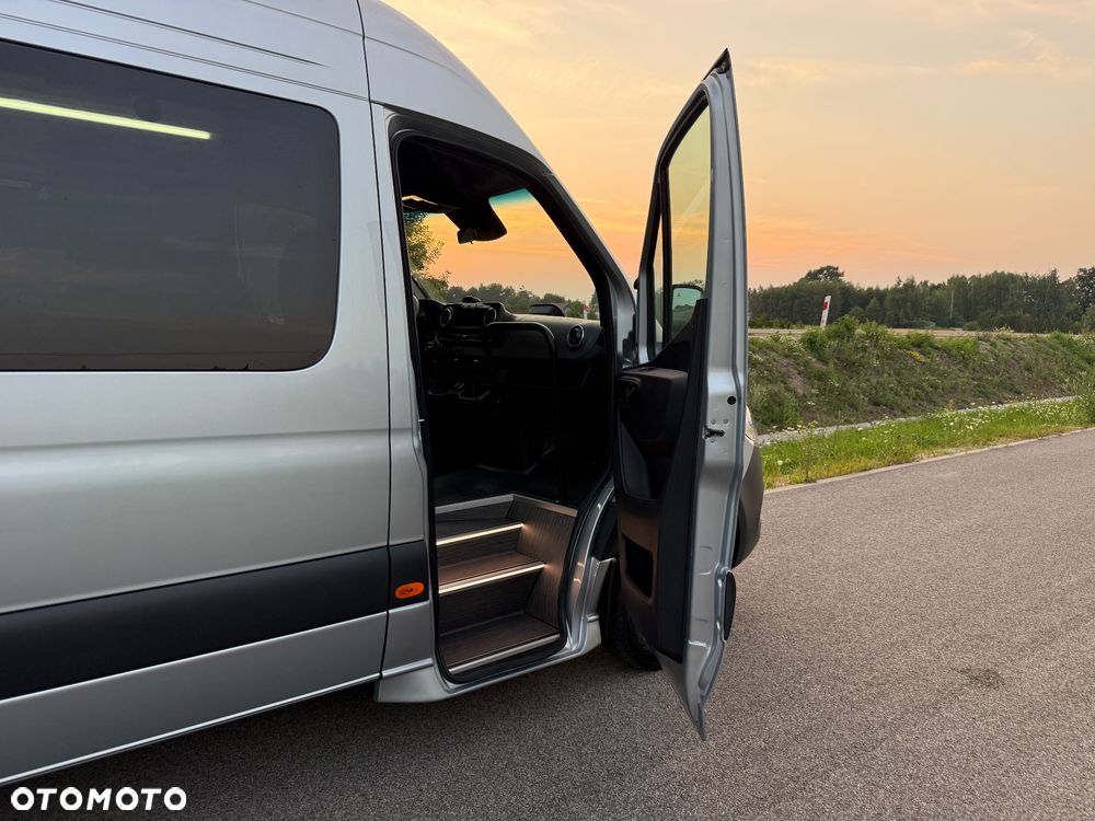 Mercedes-Benz Sprinter 519 - 17