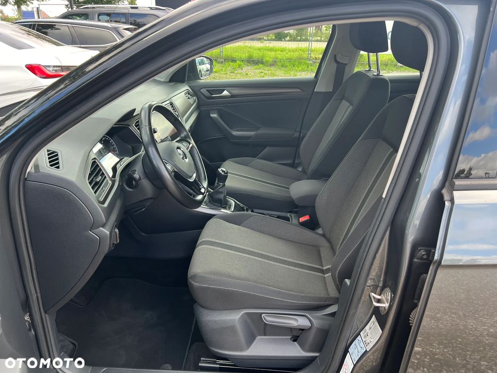 Volkswagen T-Roc 1.5 TSI ACT Premium - 13