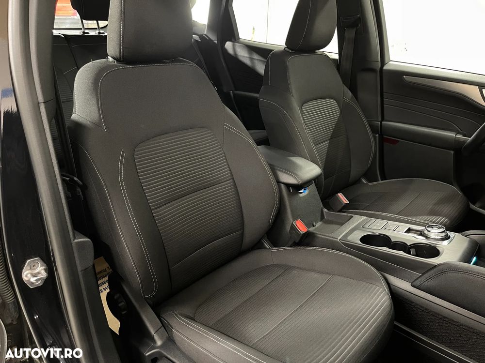 Ford Kuga 2.5 Duratec PHEV Titanium - 10