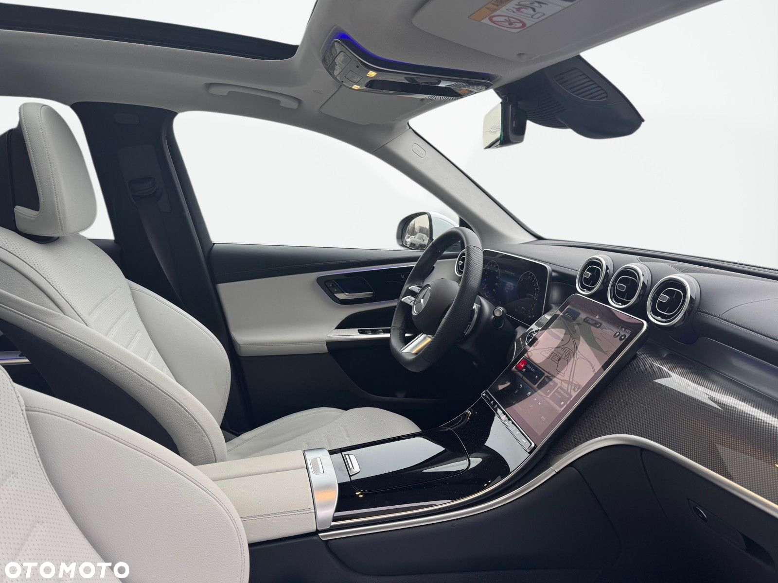 Mercedes-Benz GLC - 15