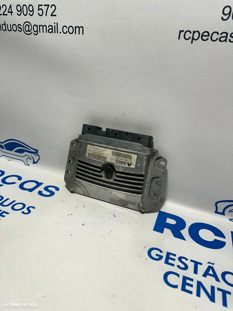 .Centralina Motor Original Siemens Renault 1.6i 16v K4M 8200387138 215842882A 2002 - 2009 - 3