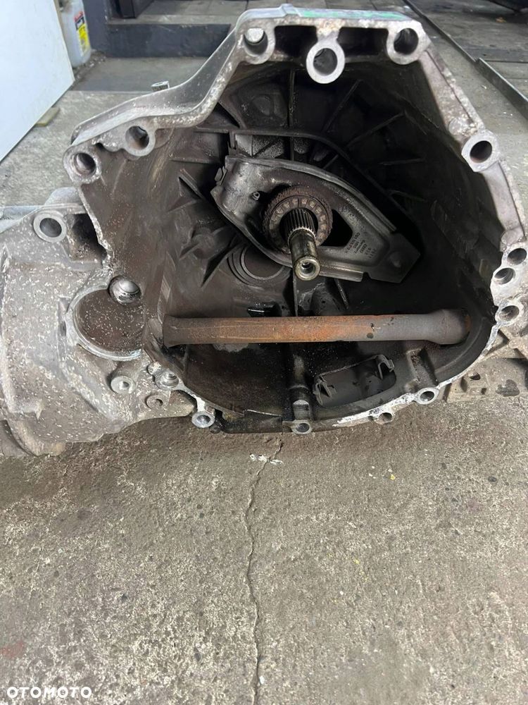 LLM10493 2.0 TDI Automatyczna skrzynia biegów Audi A4 S4 B8 8K - 8