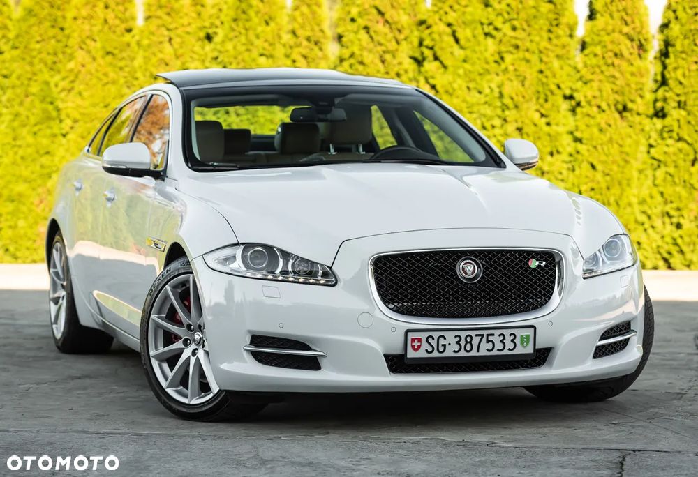 Jaguar XJ 3.0 V6 Kompressor AWD R-Sport - 6