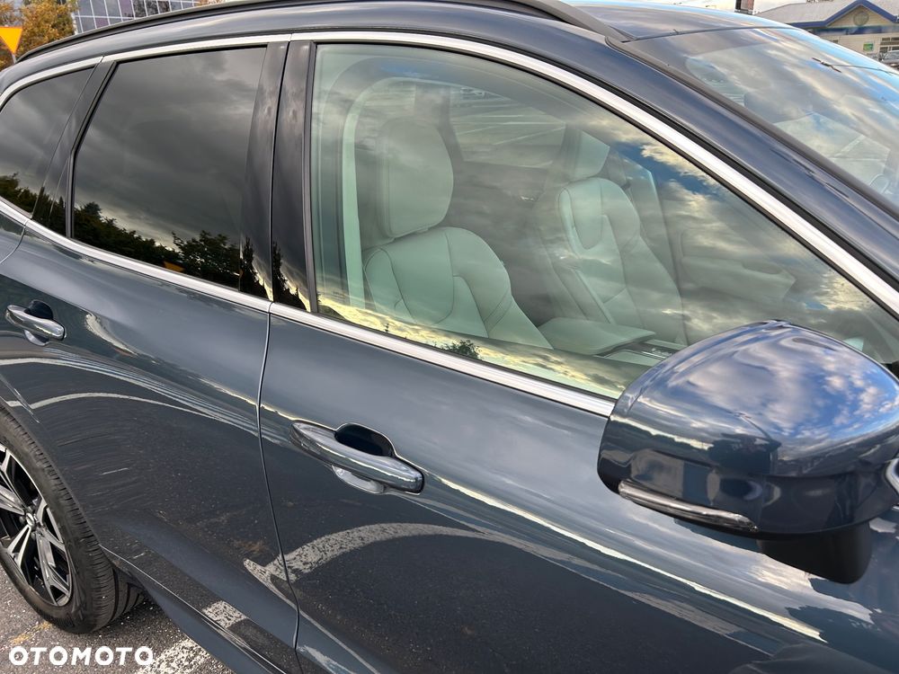 Volvo XC 60 T4 Momentum Pro - 14