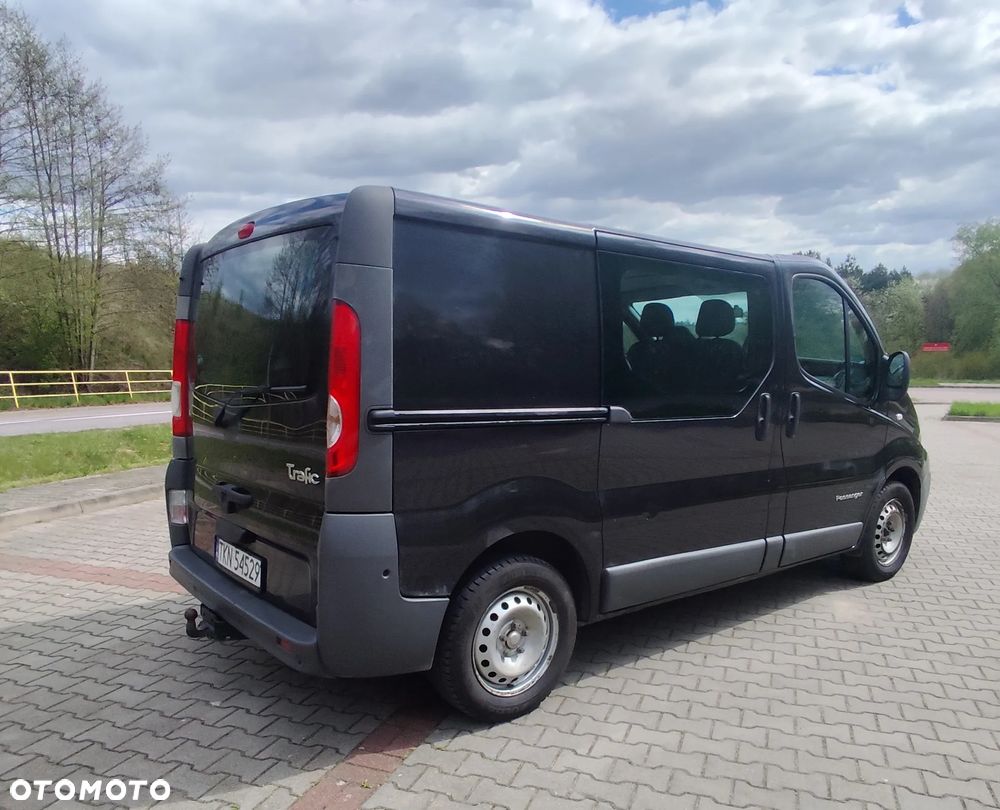 Renault Trafic - 11