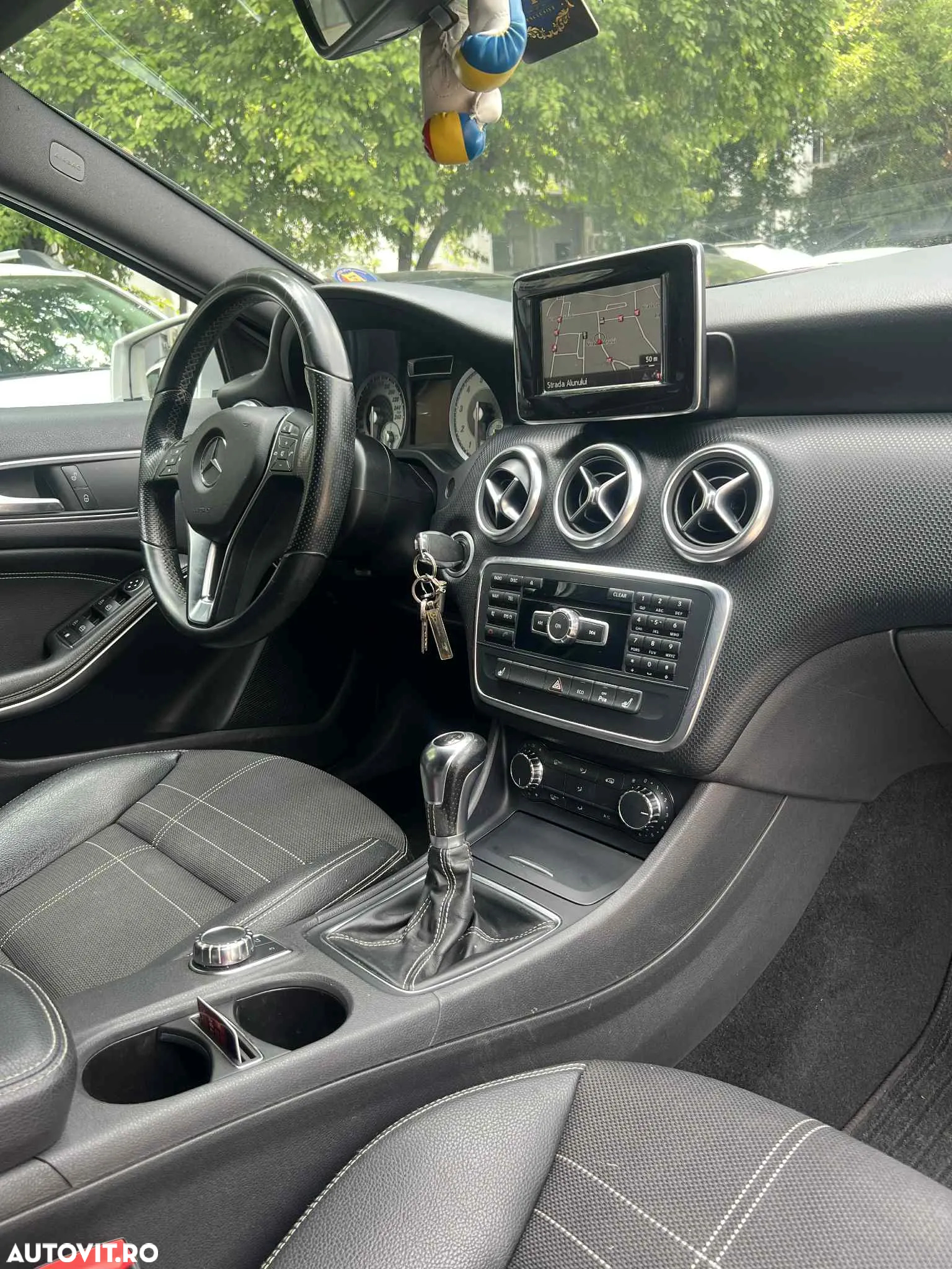 Mercedes-Benz A 200 - 9