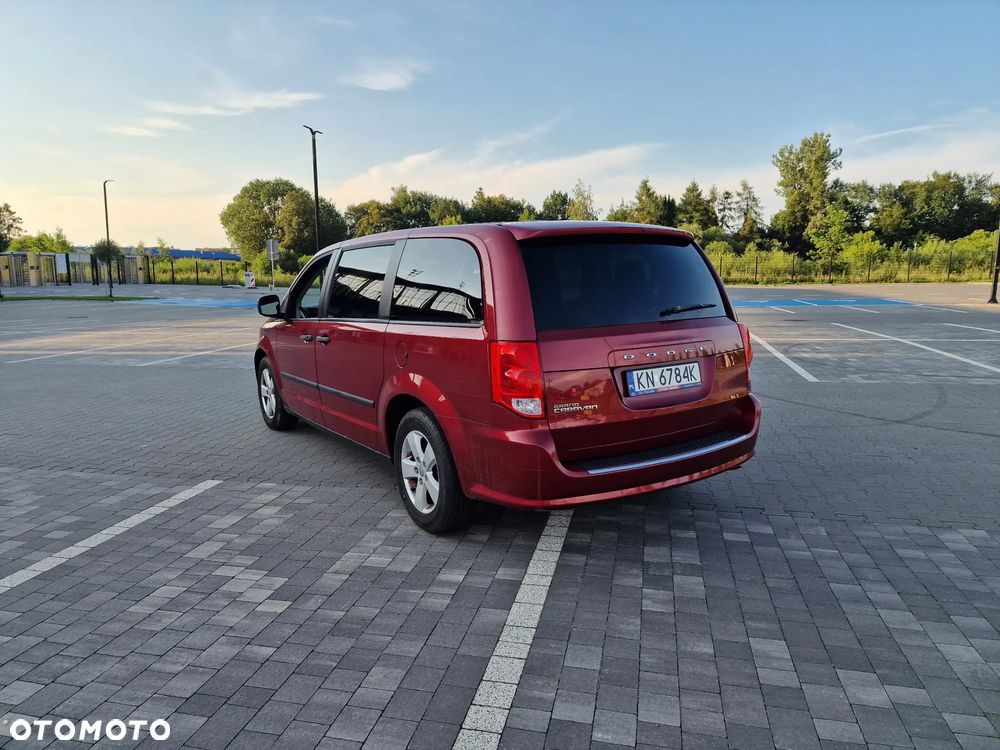 Dodge Grand Caravan 3.6 Express - 4