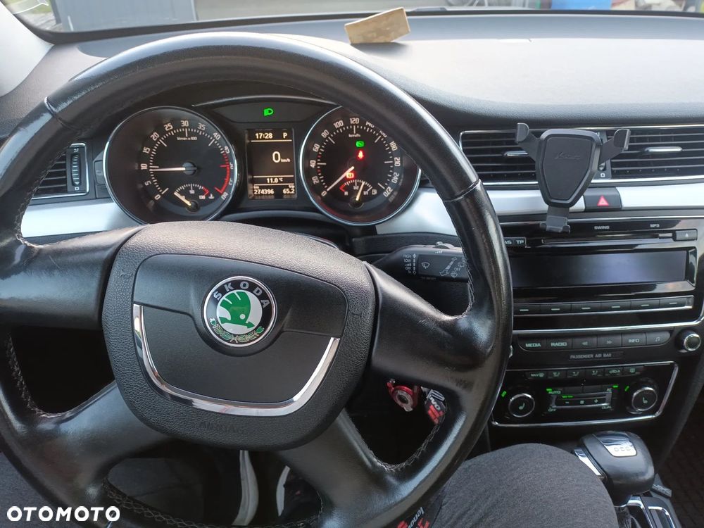 Skoda Superb 2.0 TDI DSG Ambition - 20