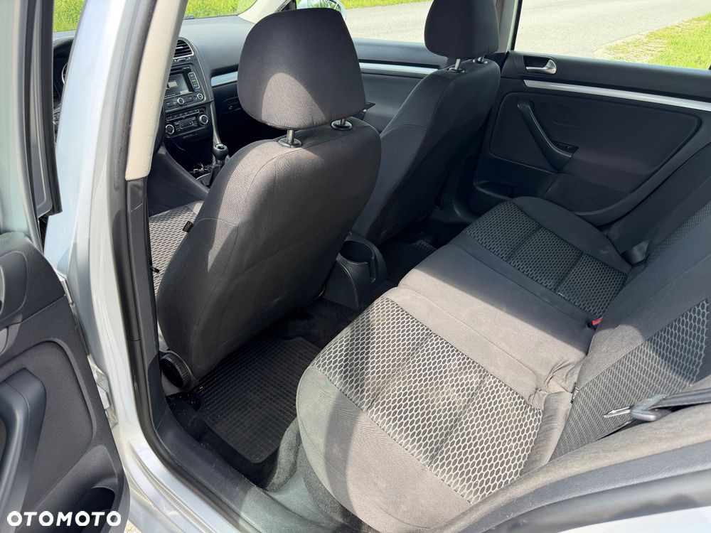 Volkswagen Golf 1.6 TDI BlueMotion Technology Comfortline - 10
