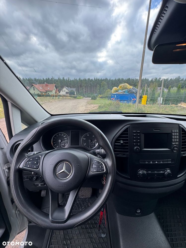 Mercedes-Benz Vito - 10