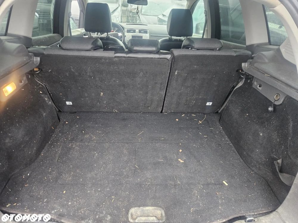 Ford Kuga 2.0 TDCi 4x4 Titanium - 11