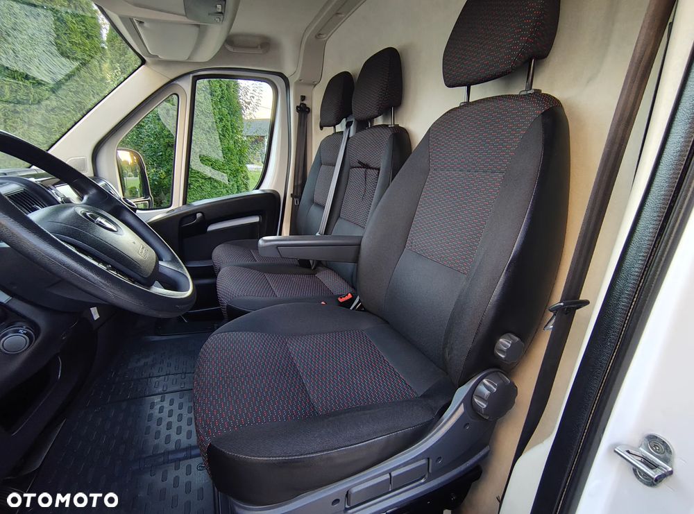 Opel Movano - 25