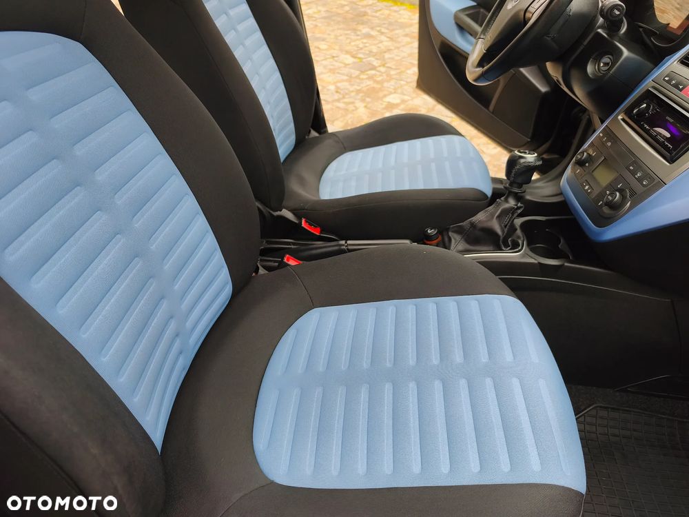Fiat Grande Punto - 15