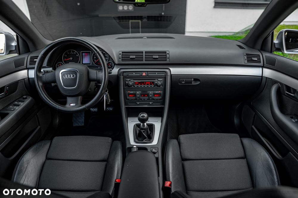 Audi A4 Avant 1.8T - 22