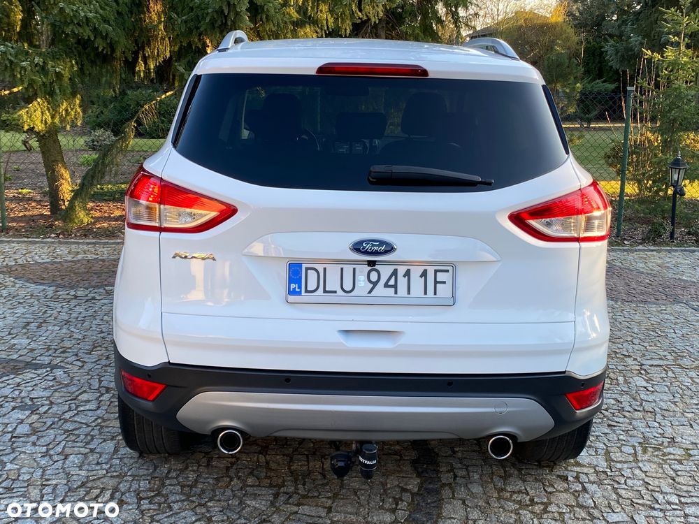 Ford Kuga 2.0 TDCi 2x4 Titanium - 5